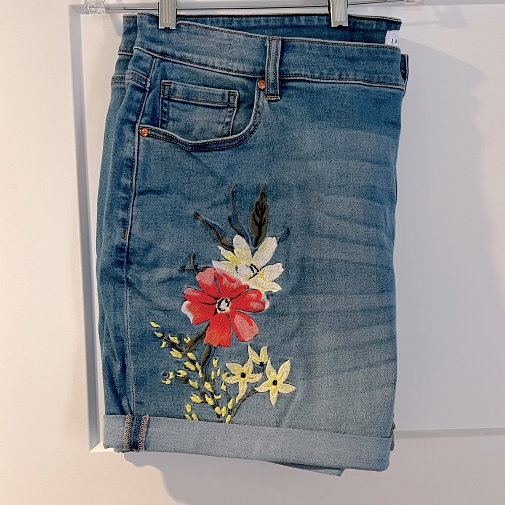 Lane Bryant floral embroidered jean shorts